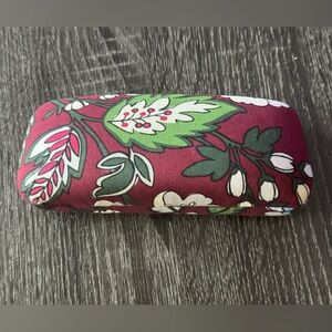 Vera Bradley Floral Boho Vibe Patterned, Hinged Hard ClamShell Sunglasses Case
